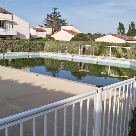 A * Saint-Palais-sur-Mer